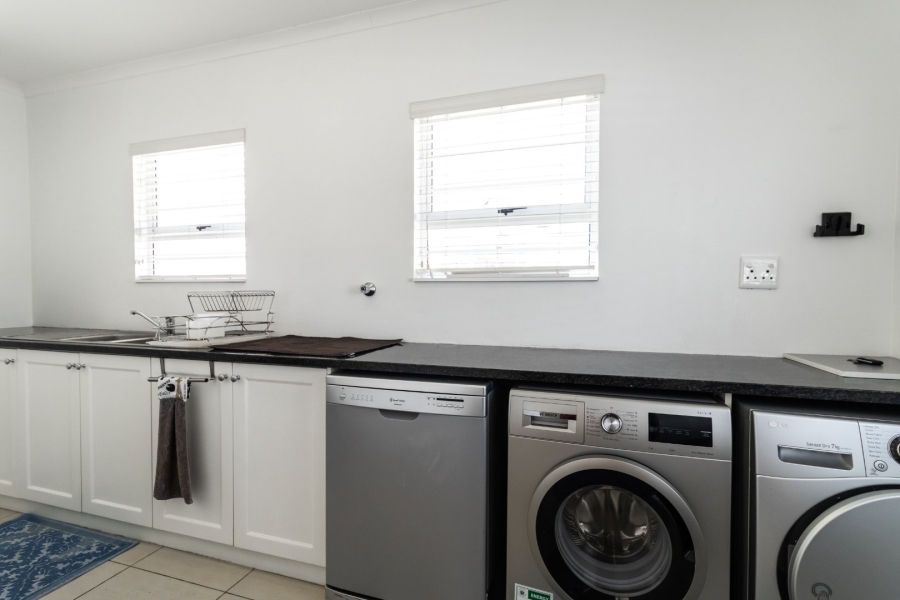 3 Bedroom Property for Sale in St Helena Views Western Cape